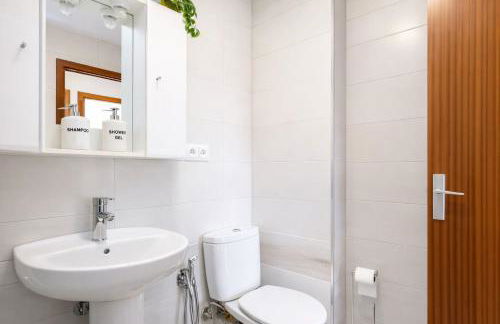 Isola Beachside Apartment - Foto 17