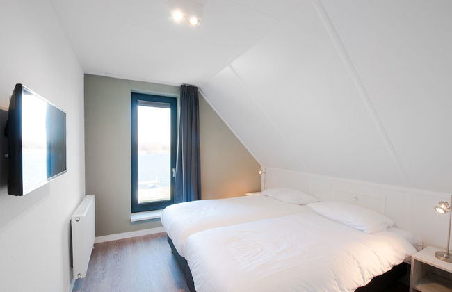 Villa Oesterdam Sleeps 10 Persons - Photo 2