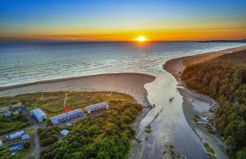 180 Degree Pacific Ocean Moclips River Views - Photo 5
