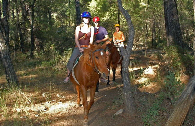 Marmari Horseback Riding - Foto 3