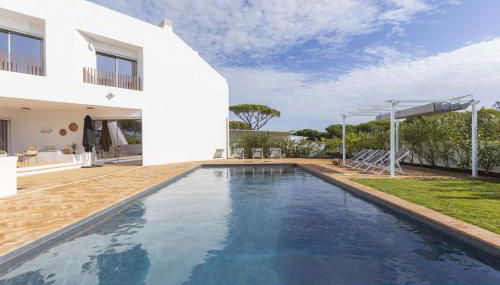 SUNSET VILLA - Luxury villa with superb pool and great views - Foto 3