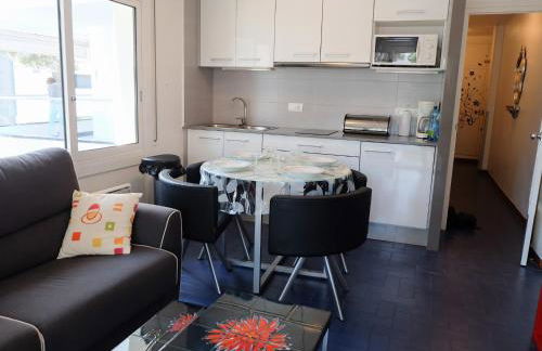 Petite Marie Apartament acollidor per 2 persones a 2 minuts de la Platja Gran, en ple centre de Platja d'Aro - Foto 11