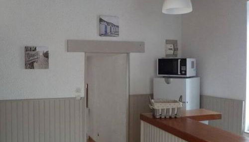 Les Aigrettes, en plein centre, à 200m de la plage - Foto 4