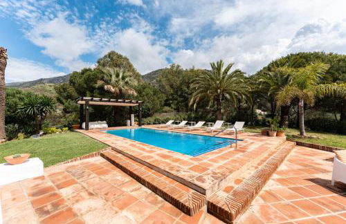 El Cortijo - Photo 26