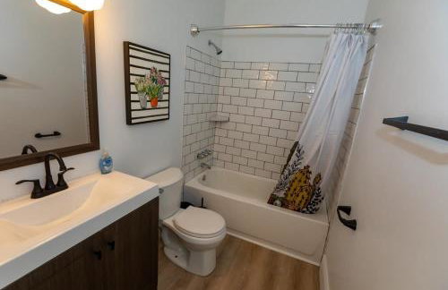 Historic & Sophisticated Walk to Casino Stadiums - Foto 19