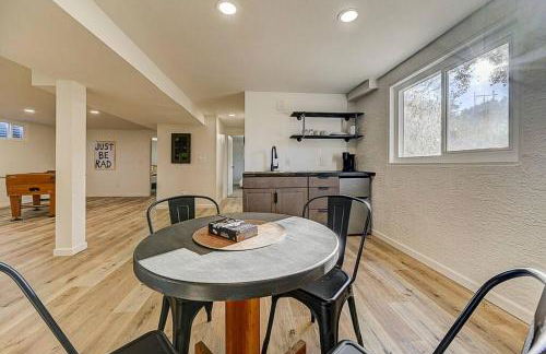 Large Pet-Friendly Sleeps 10 Near Palmer Park - Foto 8