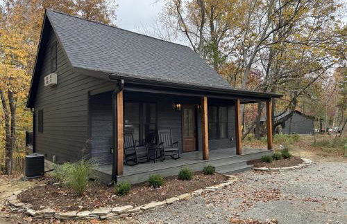 Modern 2BR Cabin w Hot Tub Near Carbondale - Foto 13