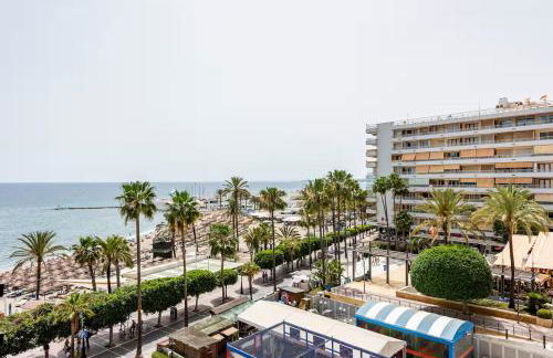 Atardecer en la playa en Marbella Centro - Photo 19