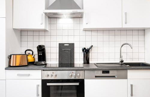 Smart Home - Essen - Perfect for 5 Guests! Central - Balcony - Netflix - Free Parking Zone - Foto 5