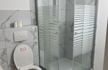 Souterrain Wohnung in der Nähe vom Düsseldorfer Flughafen - Foto 10