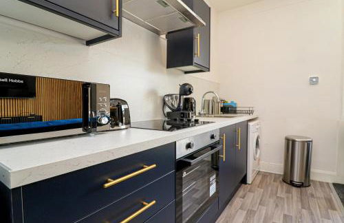 Fantastic 1 Bedroom Apartment with Free Parking - Ideal for Contractors - Foto 3