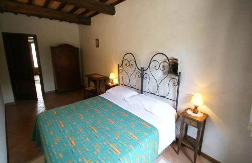 Holiday Home in Montone with Pool & Terrace - Foto 5