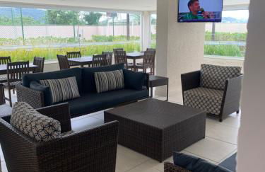 Apartamento Alto Padrão / prédio com piscina e quadra. - Foto 38