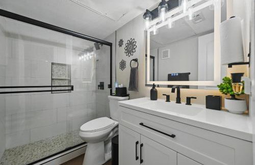 Big Soccer Games 2026, Media, Workers & Guests, 2BR, 2BA Condo, 29 Nights or More - Foto 4