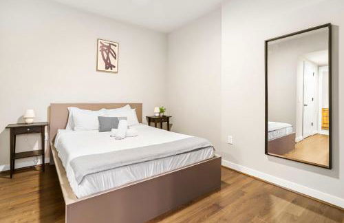 Comfy Clarendon Apt - Steps from Metro - Foto 12