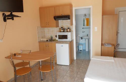 ASIMENIA STUDIOS - Photo 9