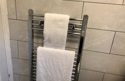 Comfortable Home From Home Bolton Central - Sleeps - 10 - Foto 28