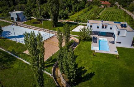 Luxury Villa Lucella, big pool, spa, tennis, gym, volleyball - Foto 13