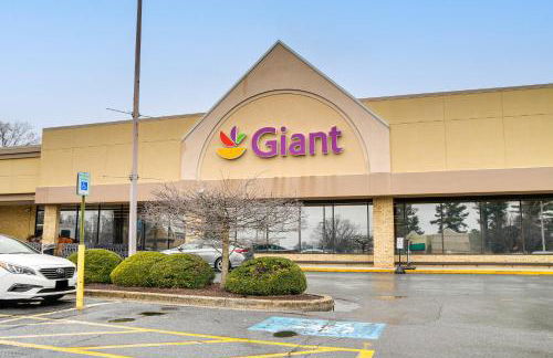 Pet-Friendly DC Area Condo with Yard! - Foto 29