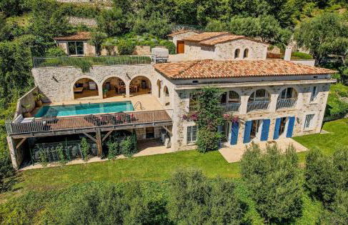 Le Mas d'Azur - Villa d'exception avec vue panoramique sur la Baie des Anges - Foto 1