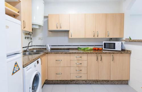 La Marina II, luminoso apartamento junto a la playa - Photo 23