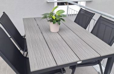 Eva's Home - Nähe Phantasialand, Therme Euskirchen, Eifel,sehr gute Bahnanbindung nach Köln - Foto 16