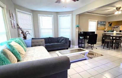 Experience Galveston- Only 1 Block to Beach & Pleasure Pier- 2BED 2Bath-6Beds-7 Minutes to Cruise Port-CasaAzul-2605A- - Foto 13