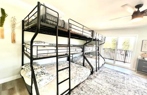 Half ACRE Lux Pool SPA with FIREPIT ARCADE Grill Sleeps 40 - Foto 62