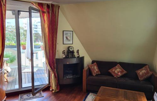 Appartement de Charme avec terrasse proche 5eme arrdt - Foto 10