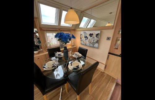 M9 luxury lodge style holiday home waterside Ingoldmells Skegness Santanavan 11 - Foto 22