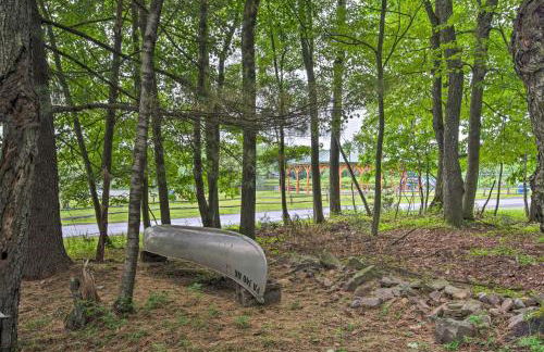 Excellent Lakeview Getaway with Watercrafts Included - Foto 29