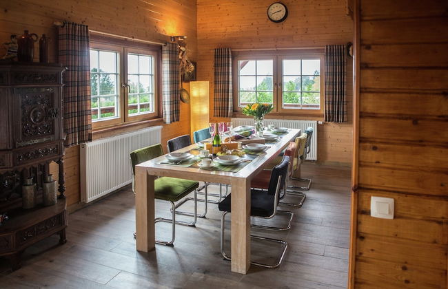 Affluent Chalet in Septon with Whirlpool, Sauna, Hot Tub - Photo 49