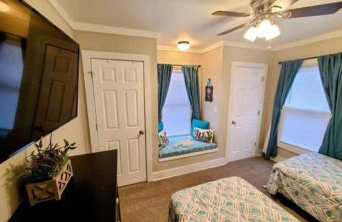 Downtown Kzoo with 3rd Floor Arcade Room - Foto 15