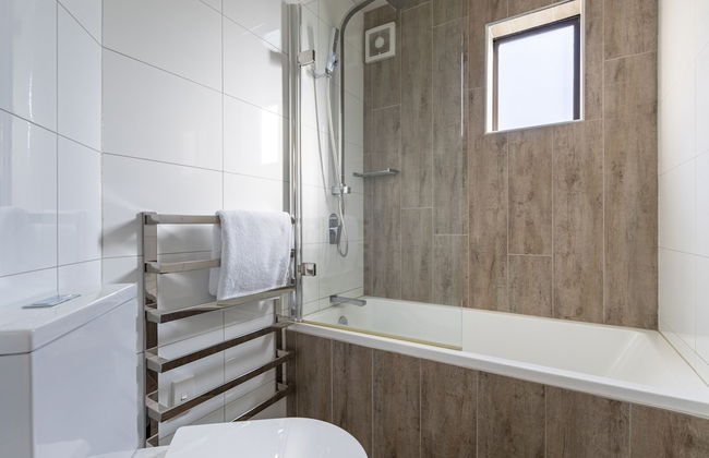 High-end 3BR House - Skytower View - Foto 42