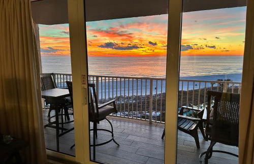 Dunes of Panama E605 2BR 2BA BEACHFRONT condo - Foto 1