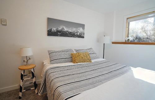 Mission Mountain Getaway - Foto 22