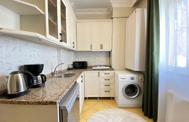 Chic Spacious Flat Near Istiklal Avenue in Beyoglu - Foto 14