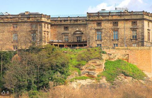 Spacious 2 Bed Village Flat sleeps 4/6 - Photo 27