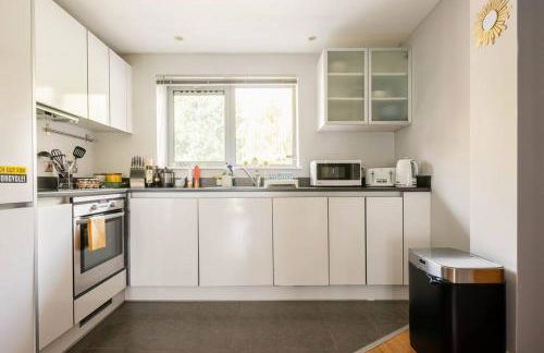 Beautiful & Cosy Harbourside Apartment - Free Parking - Foto 14