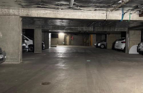 Entire Cozy Studio Walk to La Défense Arena - Foto 16