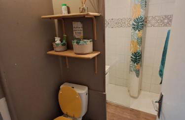 Maison entière, cours privée, tout à proximité - Foto 2