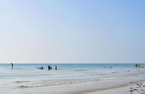 Gorgeous Home In Saint-Germain-Sur-Ay - Foto 37