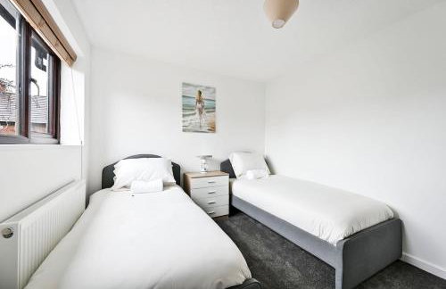 Quiet & Modern Contemporary Home for Work & Family - Foto 11