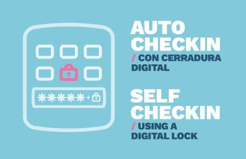 Boat Haus - Casas Flotantes frente a Gibraltar - Foto 10