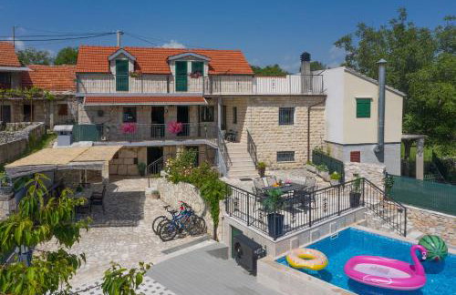 Holiday home Stipanovi Dvori with jacuzzi and pool - Foto 3