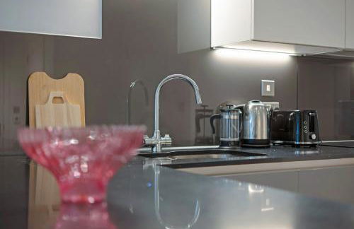 Battersea River Lux Stunning 2 Bedroom Apartment - Foto 13