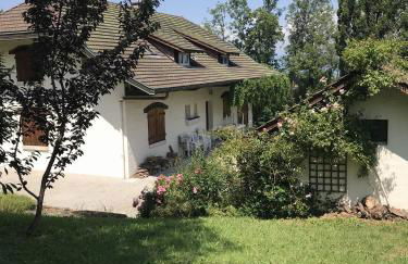 Grande maison familiale dans le massif des Bauges - Foto 2