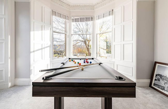 Stunning 5 Bedroom Large Apartment With Parking - Foto 32