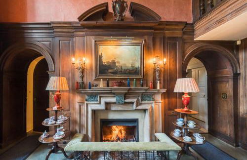 Ebrington Manor by Birch Stays - Photo 19