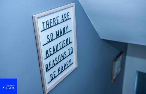 2ndHomeStays-Walsall- A Charming 3-Bed Home with Landscape View - Suitable for Contractors and Families -Large Parking for 3 Vans - Sleeps 7- 7 mins to J10 M6 and 21 mins to Birmingham - Foto 15